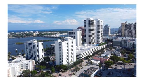 Waterfront condos on Flagler Drive in West Palm Beach